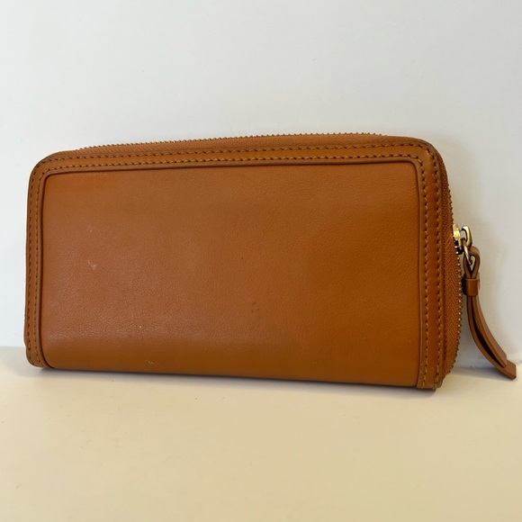 Tory Burch Zip Wallet - Picture 3 of 11